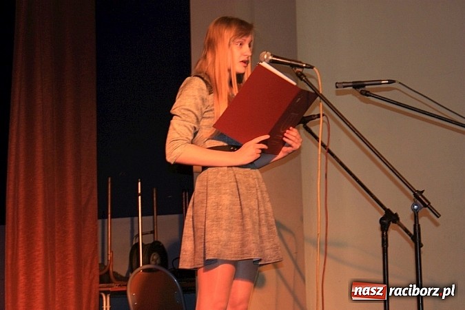 Zdjęcie w galerii na portalu naszraciborz.pl: Gminny Przegląd Zespoł&oacute;w Artystycznych w Krzanowicach wiadomości z regionu