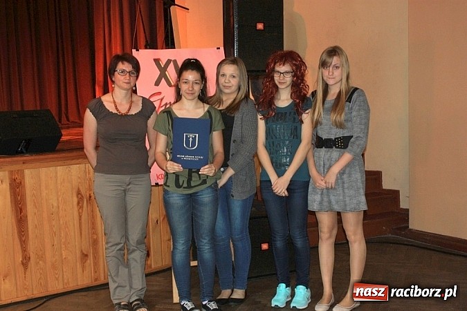 Zdjęcie w galerii na portalu naszraciborz.pl: Gminny Przegląd Zespoł&oacute;w Artystycznych w Krzanowicach wiadomości z regionu