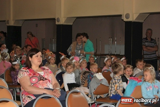 Zdjęcie w galerii na portalu naszraciborz.pl: Gminny Przegląd Zespoł&oacute;w Artystycznych w Krzanowicach wiadomości z regionu