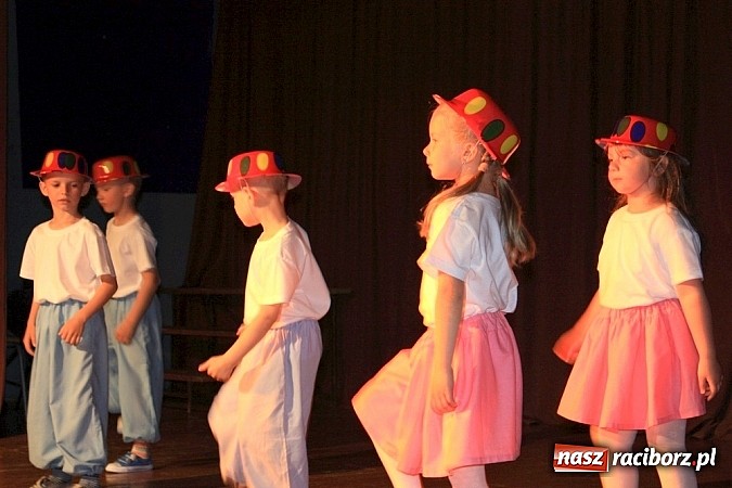 Zdjęcie w galerii na portalu naszraciborz.pl: Gminny Przegląd Zespoł&oacute;w Artystycznych w Krzanowicach wiadomości z regionu