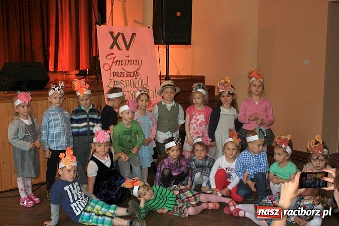 Zdjęcie w galerii na portalu naszraciborz.pl: Gminny Przegląd Zespoł&oacute;w Artystycznych w Krzanowicach wiadomości z regionu