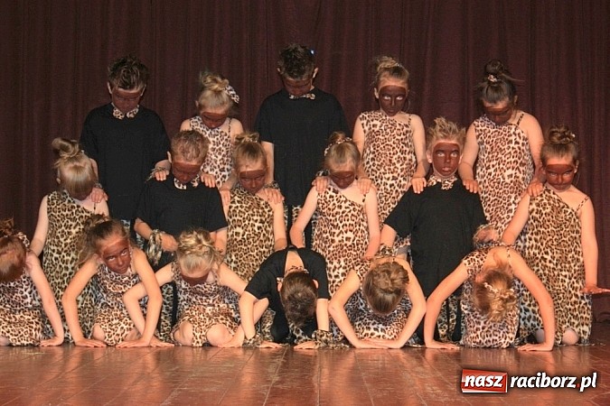 Zdjęcie w galerii na portalu naszraciborz.pl: Gminny Przegląd Zespoł&oacute;w Artystycznych w Krzanowicach wiadomości z regionu