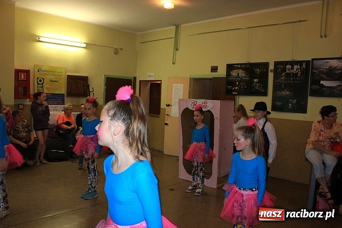 Zdjęcie w galerii na portalu naszraciborz.pl: Gminny Przegląd Zespoł&oacute;w Artystycznych w Krzanowicach wiadomości z regionu