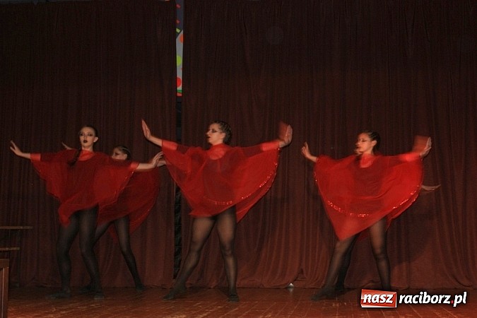 Zdjęcie w galerii na portalu naszraciborz.pl: Gminny Przegląd Zespoł&oacute;w Artystycznych w Krzanowicach wiadomości z regionu