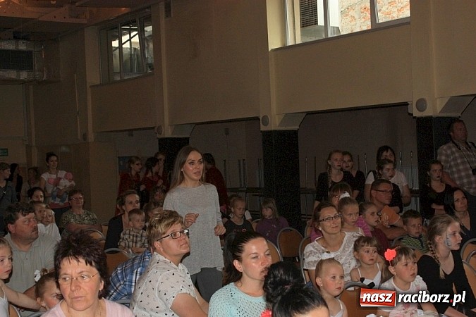 Zdjęcie w galerii na portalu naszraciborz.pl: Gminny Przegląd Zespoł&oacute;w Artystycznych w Krzanowicach wiadomości z regionu