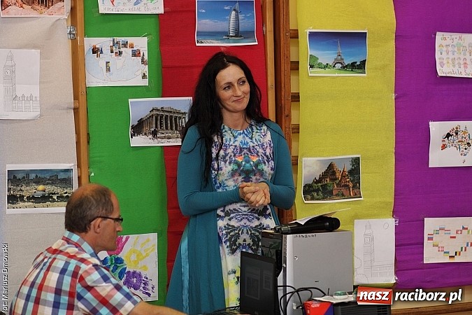 Zdjęcie w galerii na portalu naszraciborz.pl: Nie ma mniej lub bardziej ważnej kulturowości – Dzień Różnorodności Kulturowej w SP 5  wiadomości z regionu