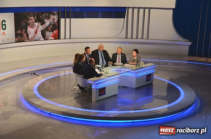 Zdjęcie w galerii na portalu naszraciborz.pl: TVP przed RIO. Program z udziałem Grzegorza Pieronkiewicza, prezesa MKZ Unii Racibórz wiadomości z regionu