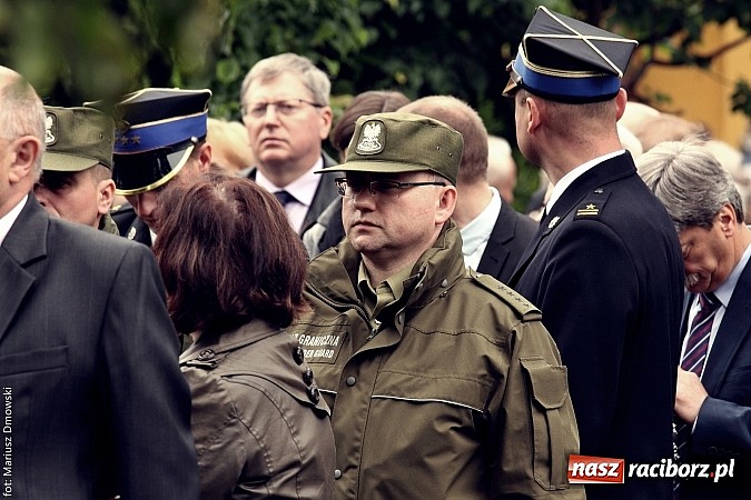 Zdjęcie w galerii na portalu naszraciborz.pl: Na cmentarzu Jeruzalem pożegnano Jana Osuchowskiego  wiadomości z regionu