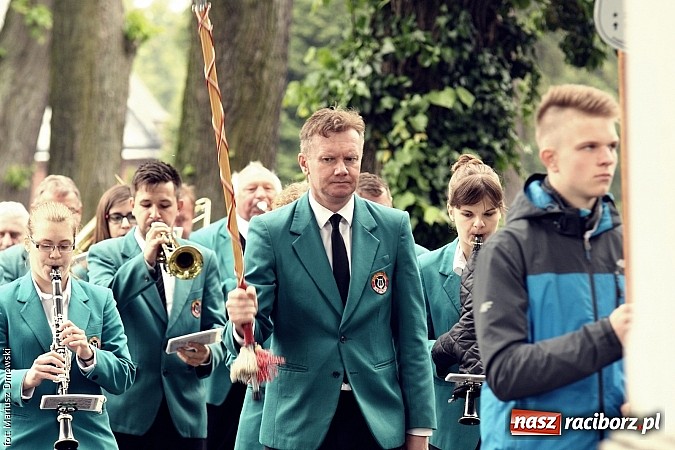 Zdjęcie w galerii na portalu naszraciborz.pl: Na cmentarzu Jeruzalem pożegnano Jana Osuchowskiego  wiadomości z regionu