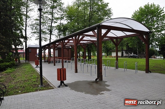 Zdjęcie w galerii na portalu naszraciborz.pl: Radni zwiedzili kemping na Oborze. Anna Ronin: Nie chcę być upierdliwa, ale po co nam to? wiadomości z regionu