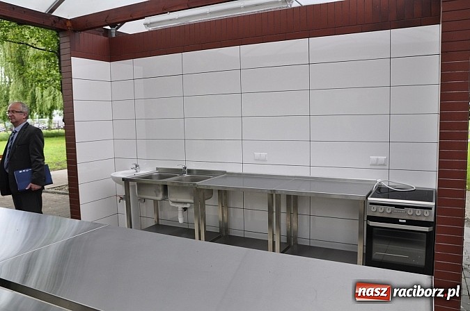 Zdjęcie w galerii na portalu naszraciborz.pl: Radni zwiedzili kemping na Oborze. Anna Ronin: Nie chcę być upierdliwa, ale po co nam to? wiadomości z regionu