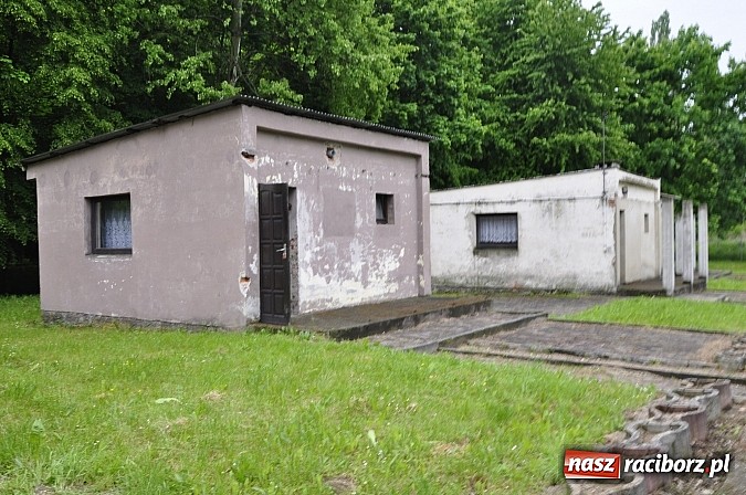 Zdjęcie w galerii na portalu naszraciborz.pl: Radni zwiedzili kemping na Oborze. Anna Ronin: Nie chcę być upierdliwa, ale po co nam to? wiadomości z regionu