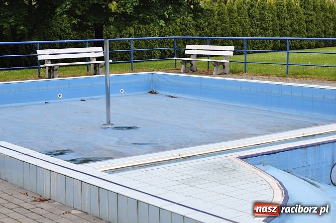 Zdjęcie w galerii na portalu naszraciborz.pl: Radni zwiedzili kemping na Oborze. Anna Ronin: Nie chcę być upierdliwa, ale po co nam to? wiadomości z regionu