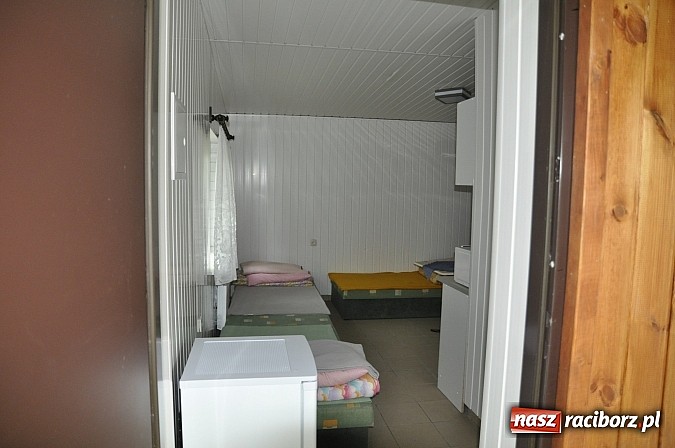 Zdjęcie w galerii na portalu naszraciborz.pl: Radni zwiedzili kemping na Oborze. Anna Ronin: Nie chcę być upierdliwa, ale po co nam to? wiadomości z regionu