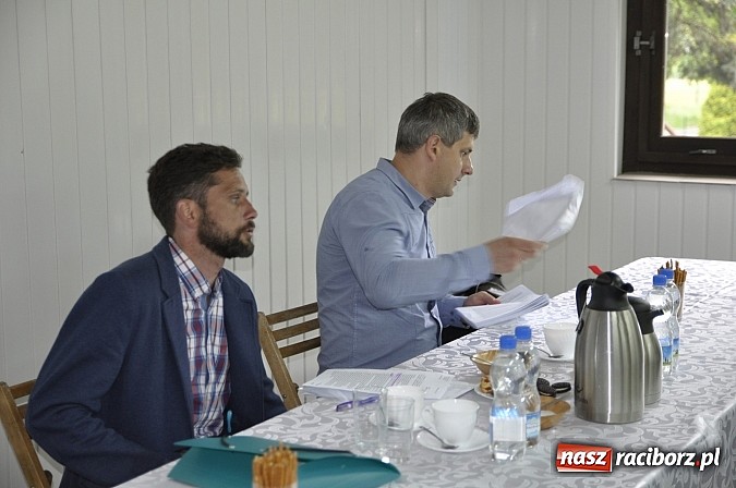 Zdjęcie w galerii na portalu naszraciborz.pl: Radni zwiedzili kemping na Oborze. Anna Ronin: Nie chcę być upierdliwa, ale po co nam to? wiadomości z regionu