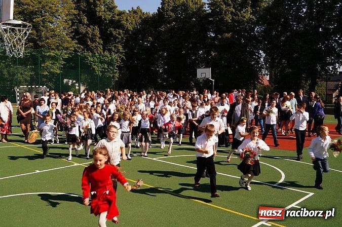 Zdjęcie w galerii na portalu naszraciborz.pl: Projekt Kultura, rekreacja i sport na pograniczu czesko-polskim zakończony konferencją wiadomości z regionu
