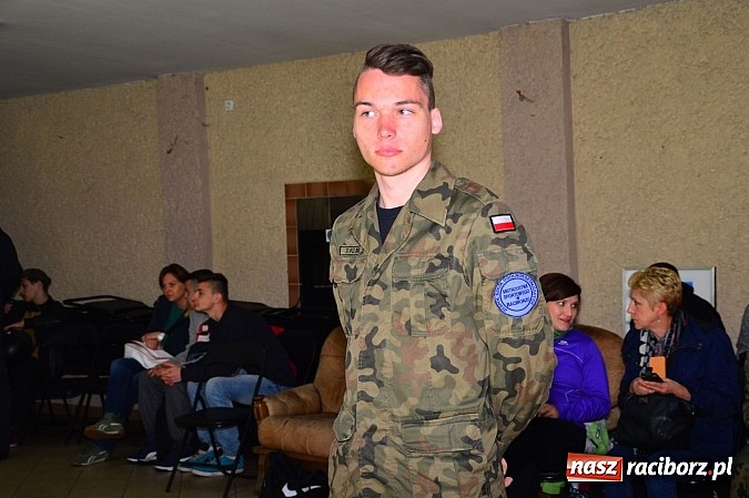 Zdjęcie w galerii na portalu naszraciborz.pl: Uczniowie z II LO strzelają najlepiej! wiadomości z regionu