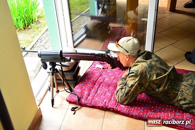 Zdjęcie w galerii na portalu naszraciborz.pl: Uczniowie z II LO strzelają najlepiej! wiadomości z regionu