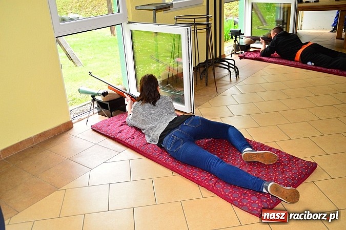 Zdjęcie w galerii na portalu naszraciborz.pl: Uczniowie z II LO strzelają najlepiej! wiadomości z regionu