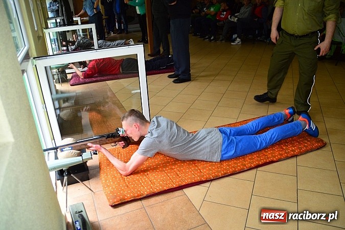 Zdjęcie w galerii na portalu naszraciborz.pl: Uczniowie z II LO strzelają najlepiej! wiadomości z regionu