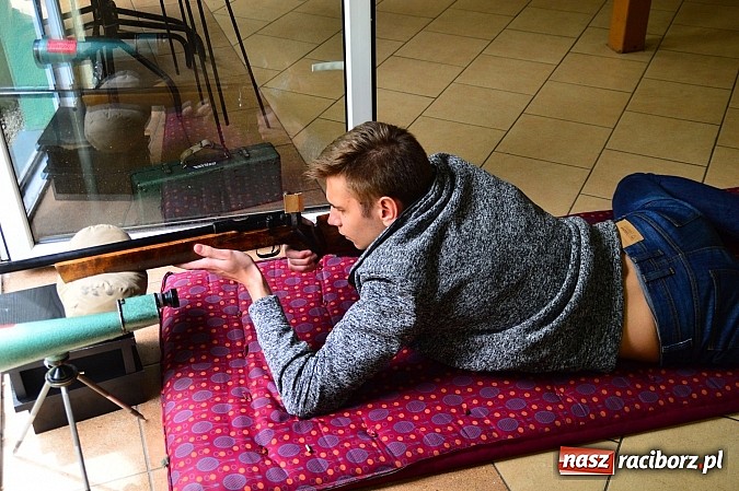 Zdjęcie w galerii na portalu naszraciborz.pl: Uczniowie z II LO strzelają najlepiej! wiadomości z regionu