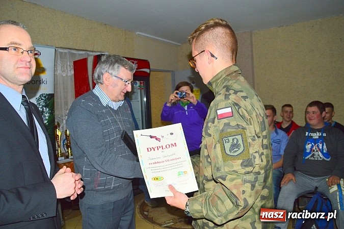 Zdjęcie w galerii na portalu naszraciborz.pl: Uczniowie z II LO strzelają najlepiej! wiadomości z regionu