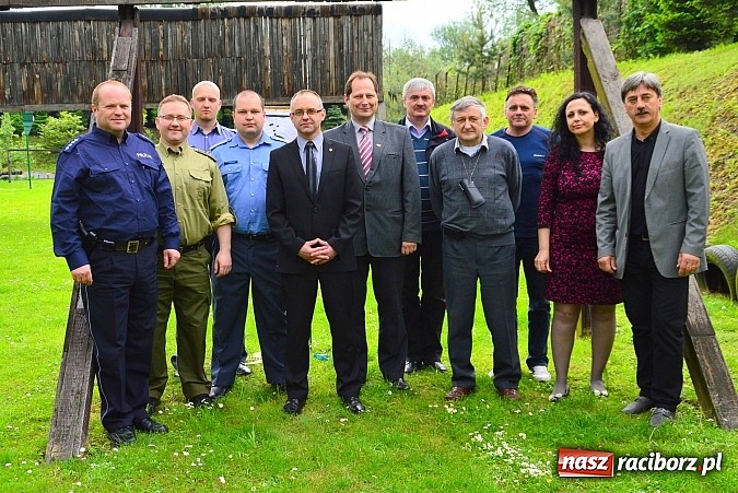 Zdjęcie w galerii na portalu naszraciborz.pl: Uczniowie z II LO strzelają najlepiej! wiadomości z regionu