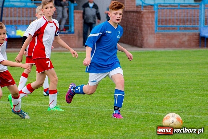 Zdjęcie w galerii na portalu naszraciborz.pl: Walka do samego końca się opłaca. Jakub Kądzioła zapewnił Unii komplet punktów wiadomości z regionu