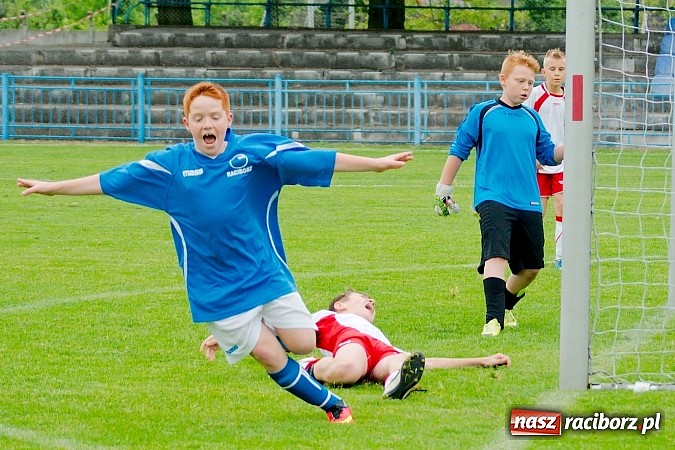 Zdjęcie w galerii na portalu naszraciborz.pl: Walka do samego końca się opłaca. Jakub Kądzioła zapewnił Unii komplet punktów wiadomości z regionu
