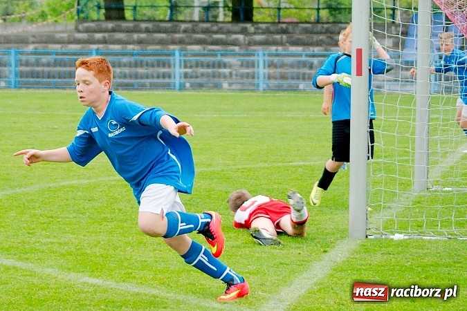 Zdjęcie w galerii na portalu naszraciborz.pl: Walka do samego końca się opłaca. Jakub Kądzioła zapewnił Unii komplet punktów wiadomości z regionu