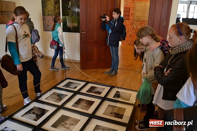 Zdjęcie w galerii na portalu naszraciborz.pl: I spotkanie w ramach projektu Zamek inspiracją artystyczną wiadomości z regionu