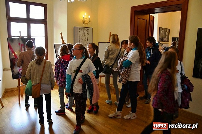 Zdjęcie w galerii na portalu naszraciborz.pl: I spotkanie w ramach projektu Zamek inspiracją artystyczną wiadomości z regionu