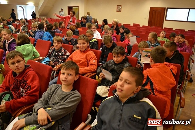 Zdjęcie w galerii na portalu naszraciborz.pl: I spotkanie w ramach projektu Zamek inspiracją artystyczną wiadomości z regionu