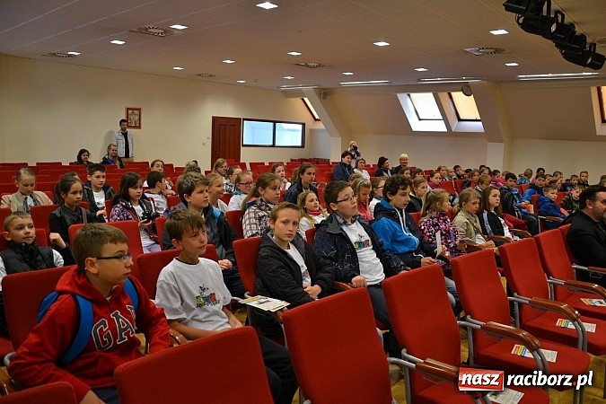 Zdjęcie w galerii na portalu naszraciborz.pl: I spotkanie w ramach projektu Zamek inspiracją artystyczną wiadomości z regionu