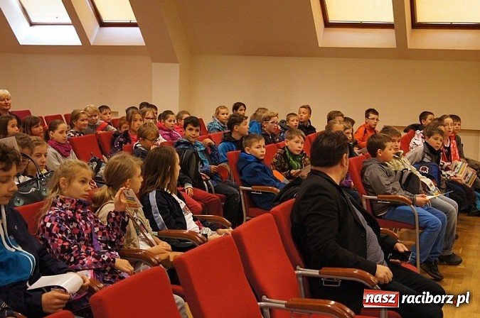 Zdjęcie w galerii na portalu naszraciborz.pl: I spotkanie w ramach projektu Zamek inspiracją artystyczną wiadomości z regionu