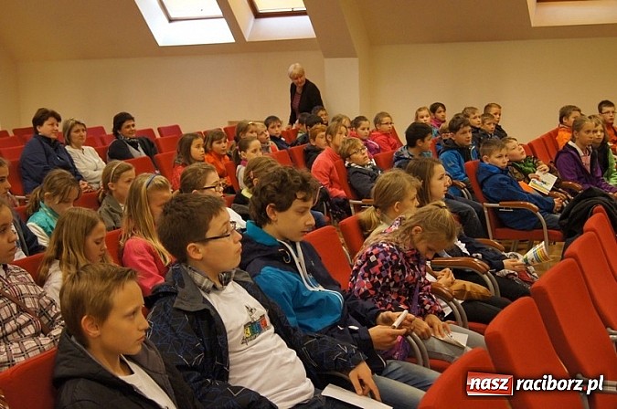 Zdjęcie w galerii na portalu naszraciborz.pl: I spotkanie w ramach projektu Zamek inspiracją artystyczną wiadomości z regionu