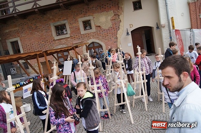 Zdjęcie w galerii na portalu naszraciborz.pl: I spotkanie w ramach projektu Zamek inspiracją artystyczną wiadomości z regionu