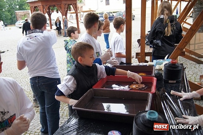 Zdjęcie w galerii na portalu naszraciborz.pl: I spotkanie w ramach projektu Zamek inspiracją artystyczną wiadomości z regionu