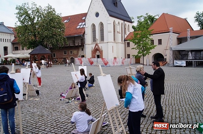 Zdjęcie w galerii na portalu naszraciborz.pl: I spotkanie w ramach projektu Zamek inspiracją artystyczną wiadomości z regionu