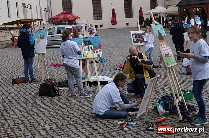 Zdjęcie w galerii na portalu naszraciborz.pl: I spotkanie w ramach projektu Zamek inspiracją artystyczną wiadomości z regionu
