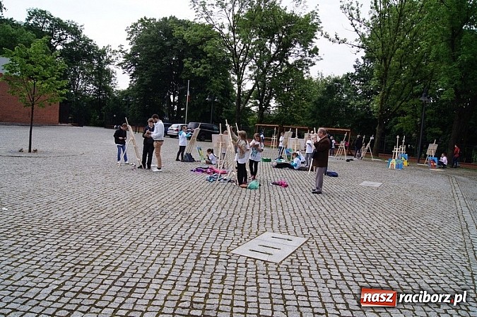 Zdjęcie w galerii na portalu naszraciborz.pl: I spotkanie w ramach projektu Zamek inspiracją artystyczną wiadomości z regionu