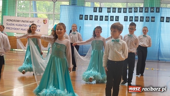 Zdjęcie w galerii na portalu naszraciborz.pl: Wyróżnienie dla tancerzy z Kuźni Raciborskiej w Gliwicach wiadomości z regionu