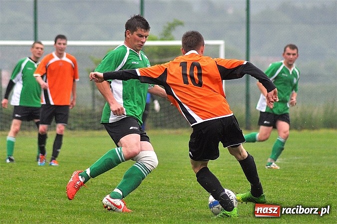 Zdjęcie w galerii na portalu naszraciborz.pl: Wicher z Płoni rozbił rezerwy Tworkowa wiadomości z regionu
