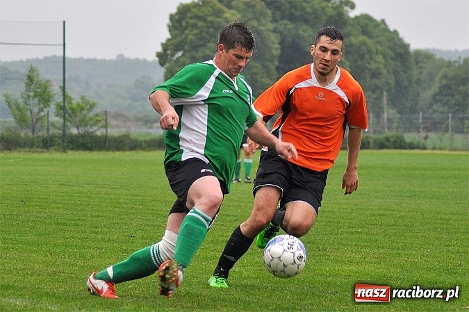 Zdjęcie w galerii na portalu naszraciborz.pl: Wicher z Płoni rozbił rezerwy Tworkowa wiadomości z regionu