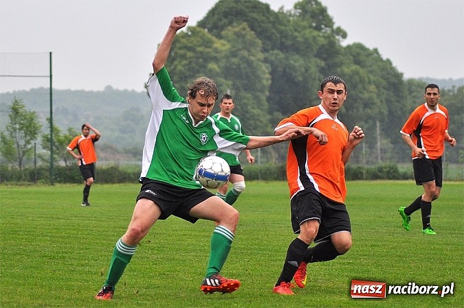 Zdjęcie w galerii na portalu naszraciborz.pl: Wicher z Płoni rozbił rezerwy Tworkowa wiadomości z regionu