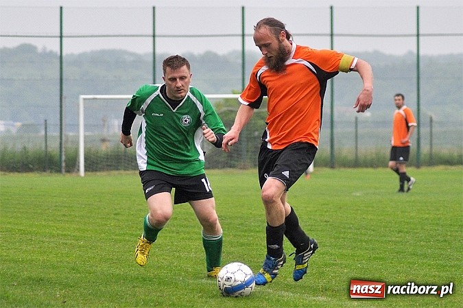 Zdjęcie w galerii na portalu naszraciborz.pl: Wicher z Płoni rozbił rezerwy Tworkowa wiadomości z regionu