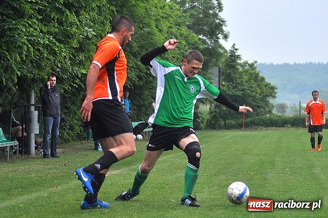 Zdjęcie w galerii na portalu naszraciborz.pl: Wicher z Płoni rozbił rezerwy Tworkowa wiadomości z regionu