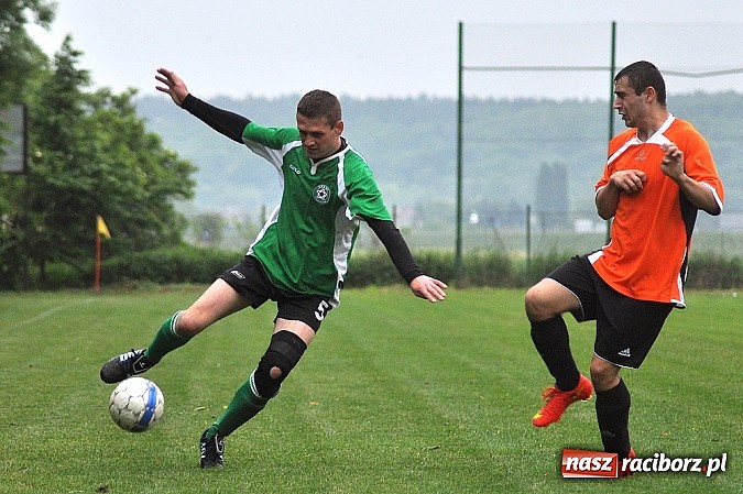 Zdjęcie w galerii na portalu naszraciborz.pl: Wicher z Płoni rozbił rezerwy Tworkowa wiadomości z regionu