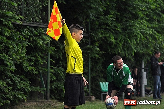 Zdjęcie w galerii na portalu naszraciborz.pl: Wicher z Płoni rozbił rezerwy Tworkowa wiadomości z regionu