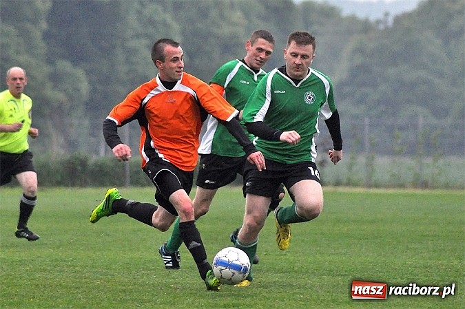 Zdjęcie w galerii na portalu naszraciborz.pl: Wicher z Płoni rozbił rezerwy Tworkowa wiadomości z regionu